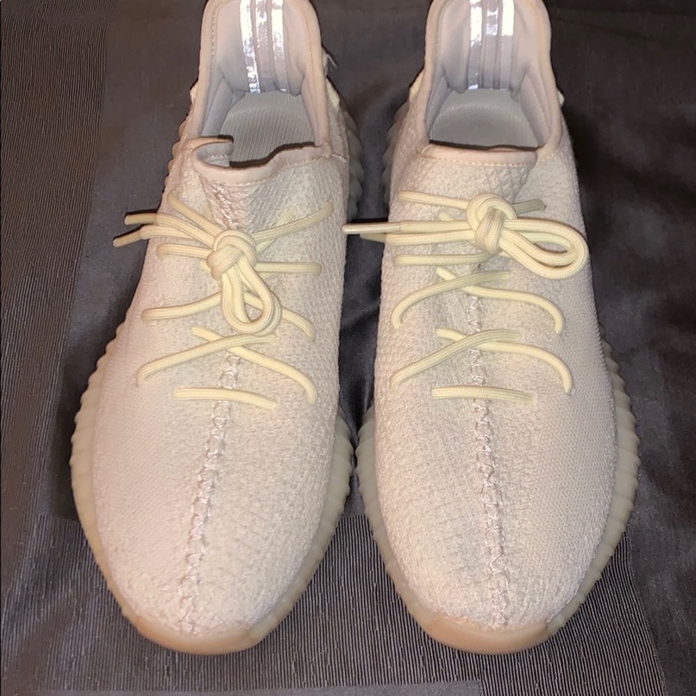 Yeezy 350 butters